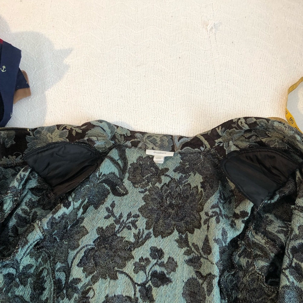 Brocade Jacket - Picture 4 of 5